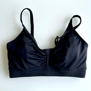 Athleta designed In San Francisco Stitched Band Bikini Top Size 32D/DD